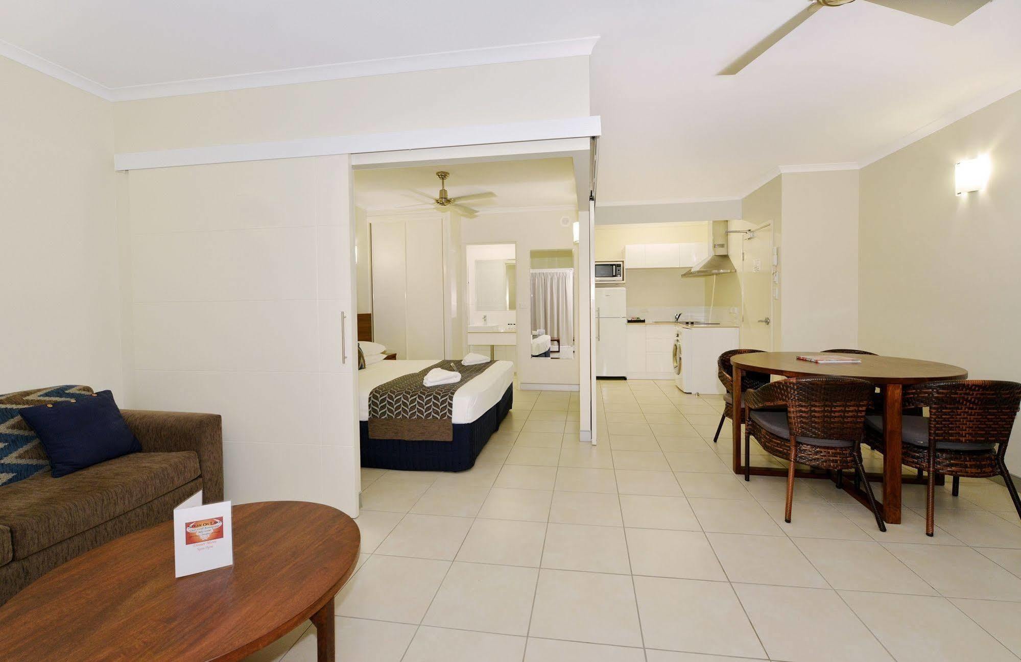 Queenslander & 4*