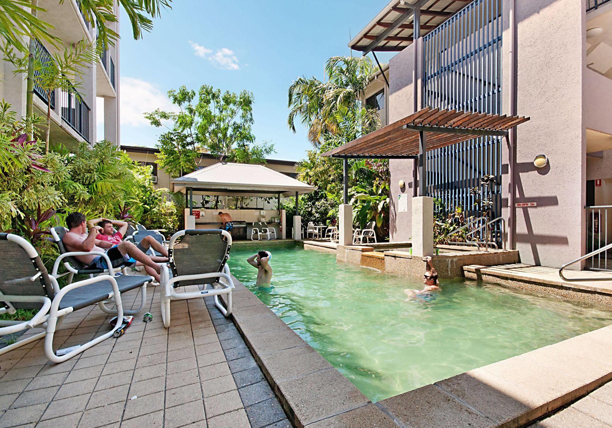 Getaway On Grafton Aparthotel Cairns