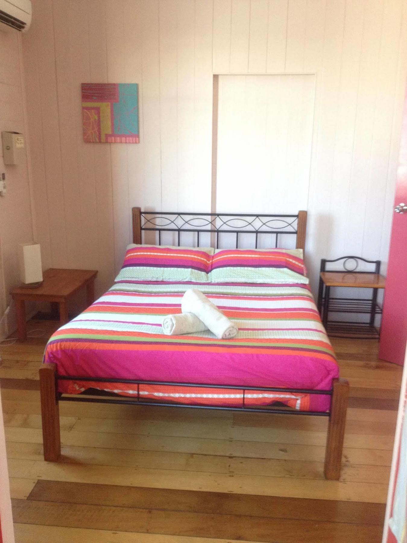 Dreamtime Hostel *