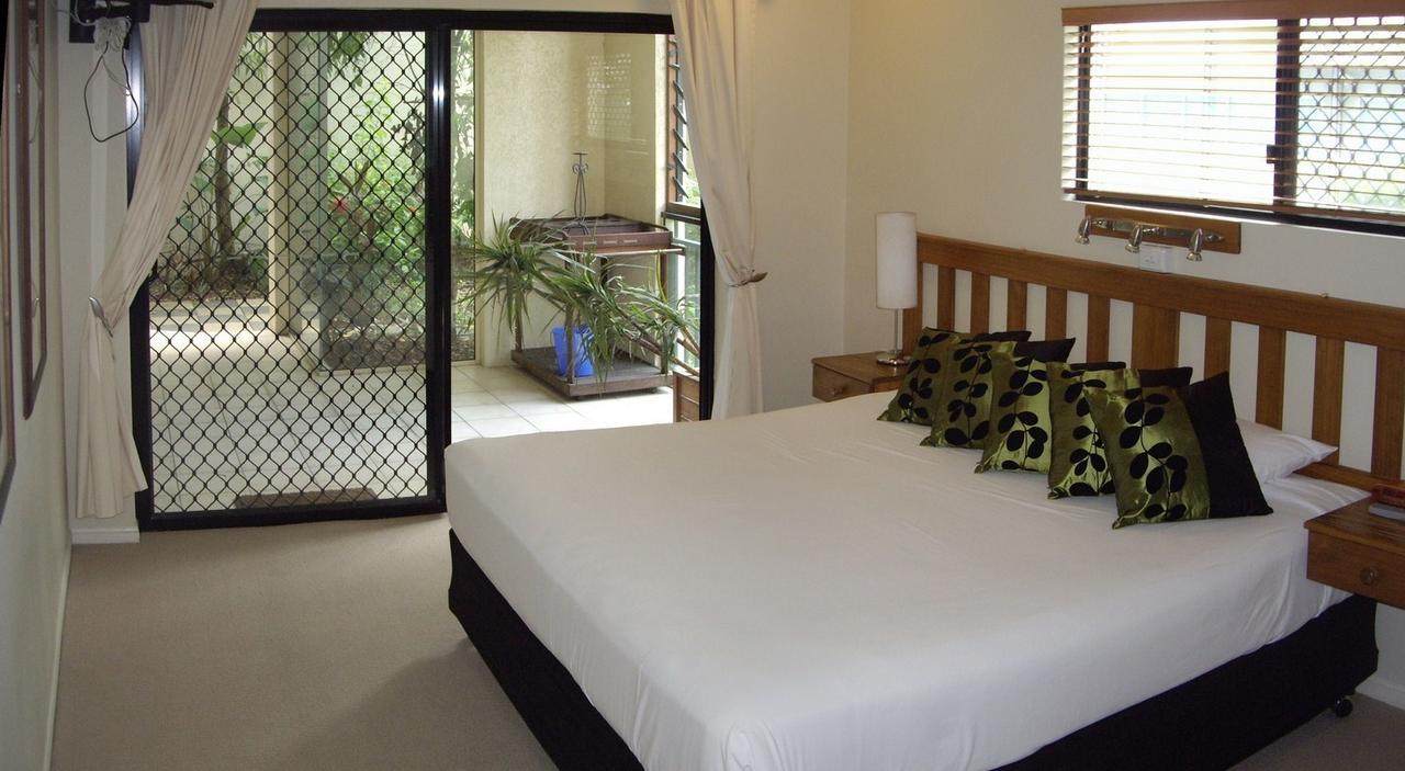 Cairns City Apartments 4*