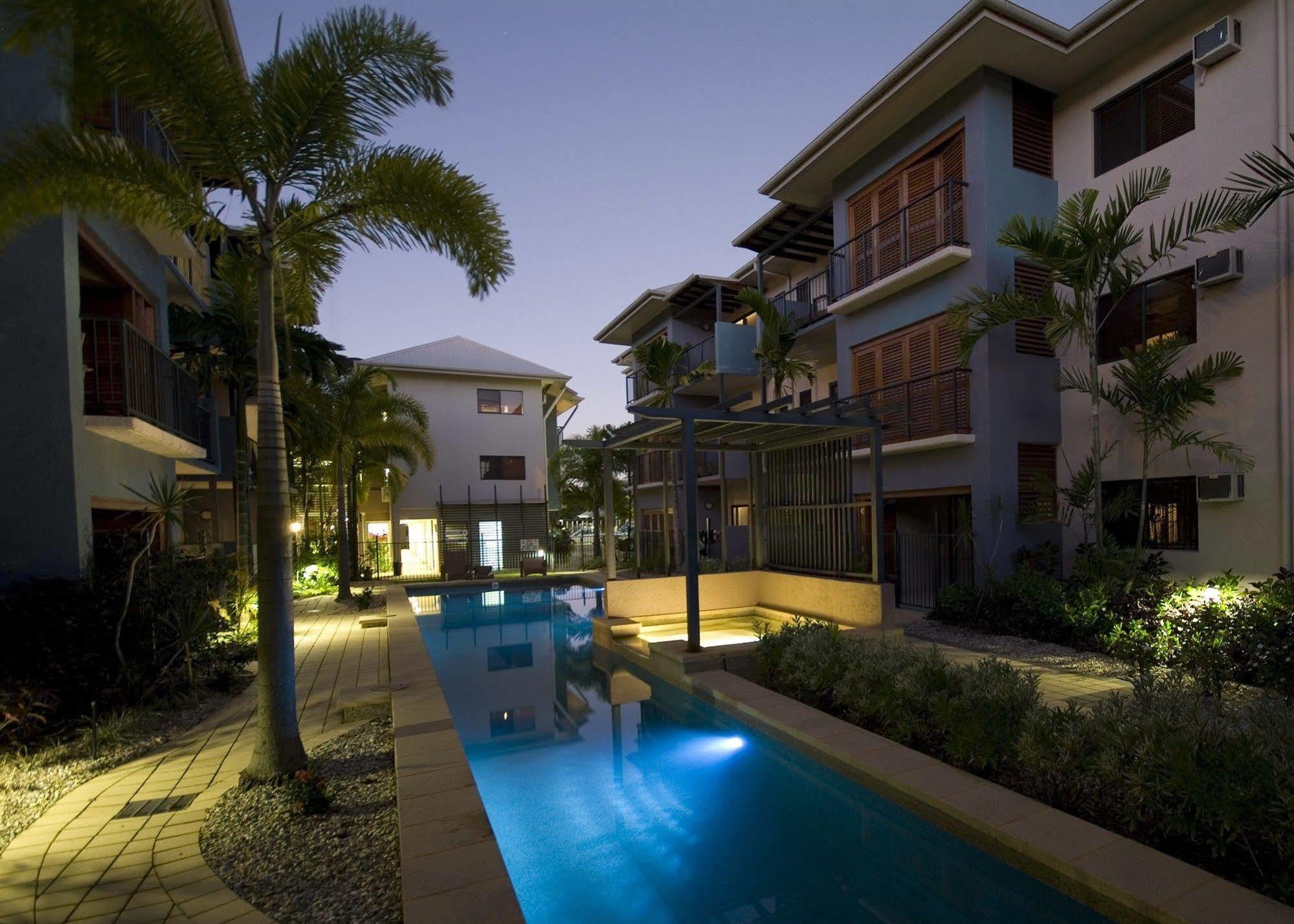 Aparthotel Southern Cross Atrium 4*
