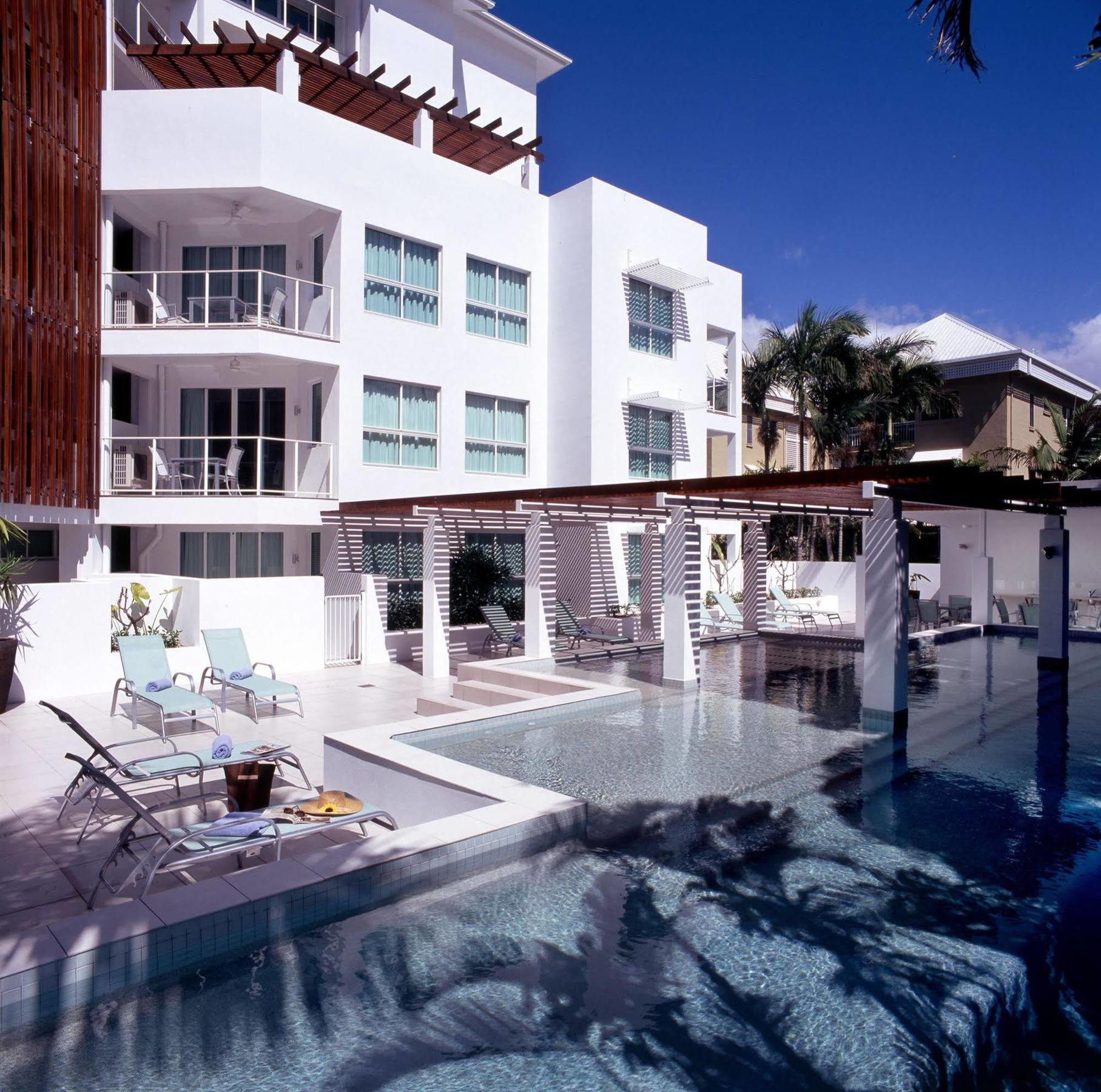 201 Street 4* Cairns