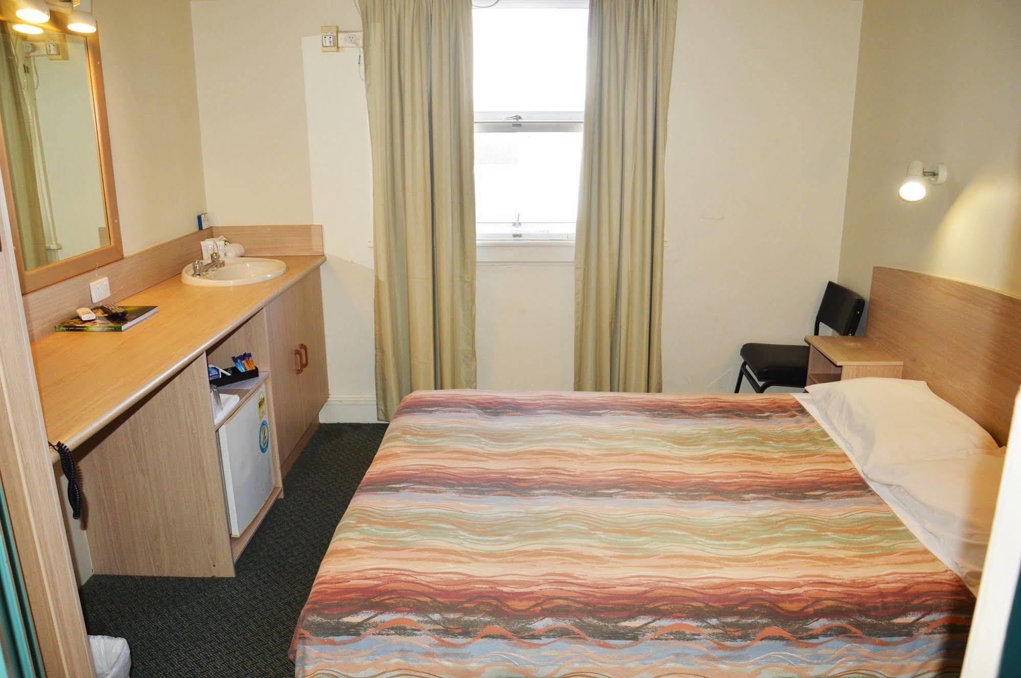 Hotel Hides Cairns