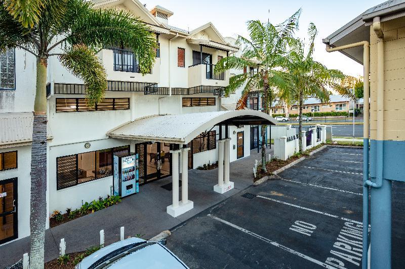Queens Court Motel Cairns