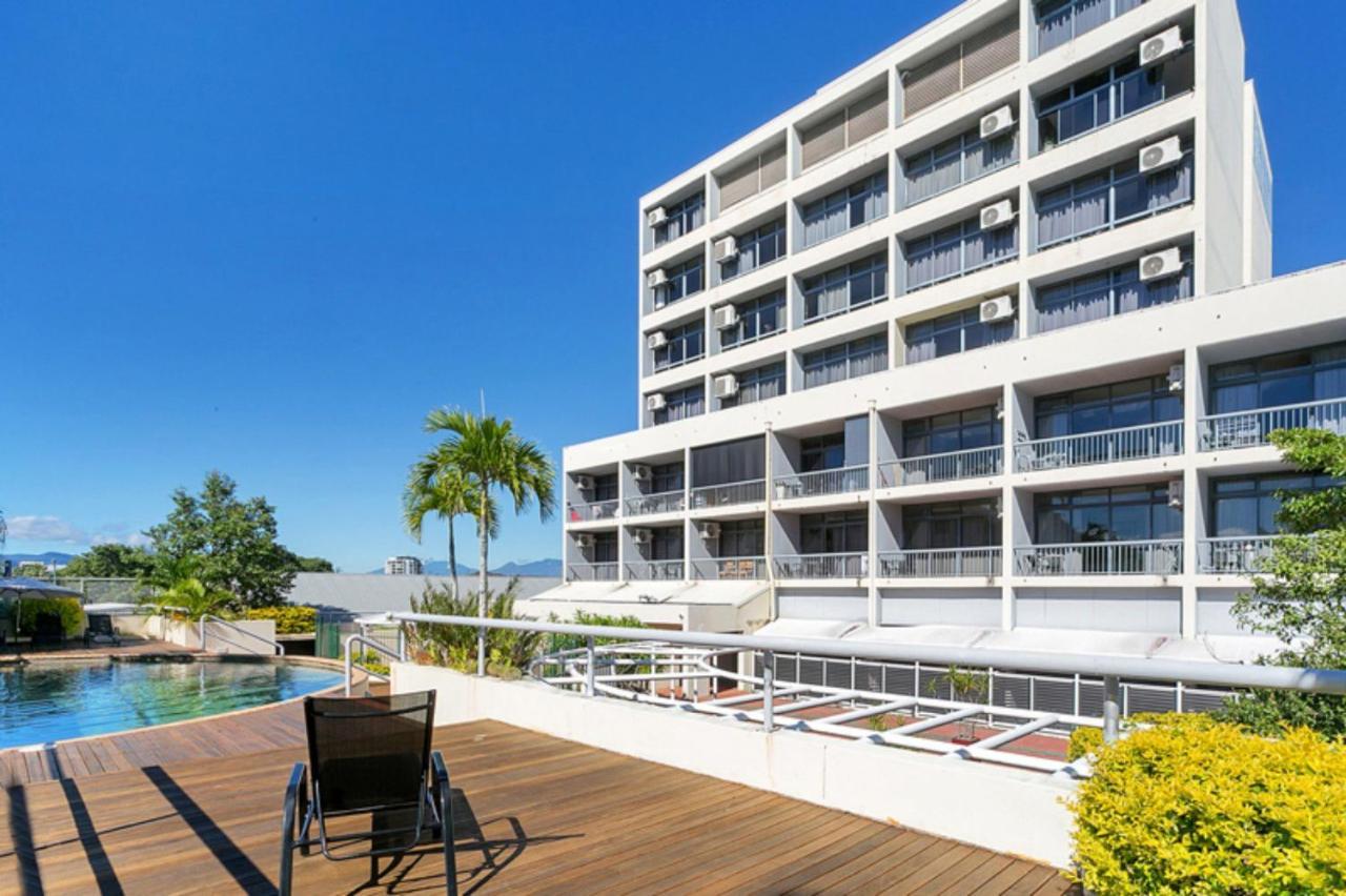 Sunshine Tower Cairns