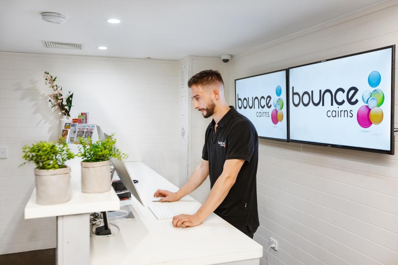 Bounce Hostel *