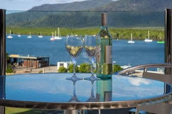 Piermonde * Cairns