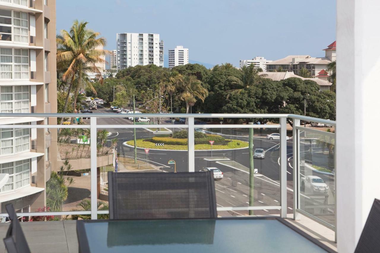 Vision 5* Cairns