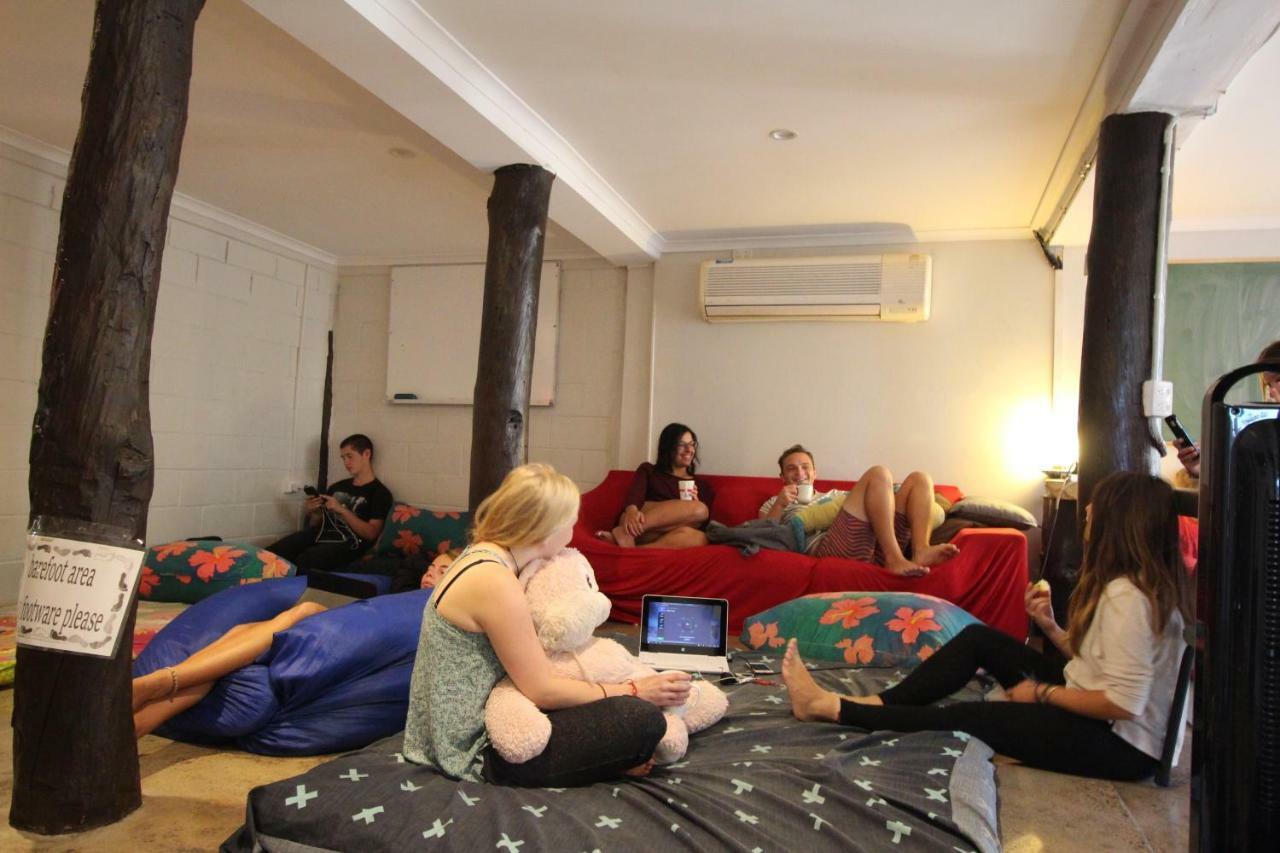 Hostel Asylum Share House