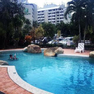 Queenslander &