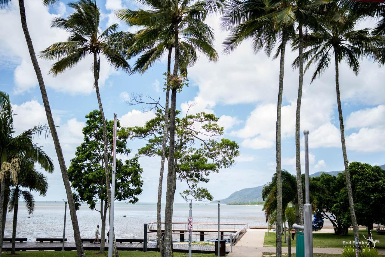 Hostel Mad Monkey Waterfront Cairns