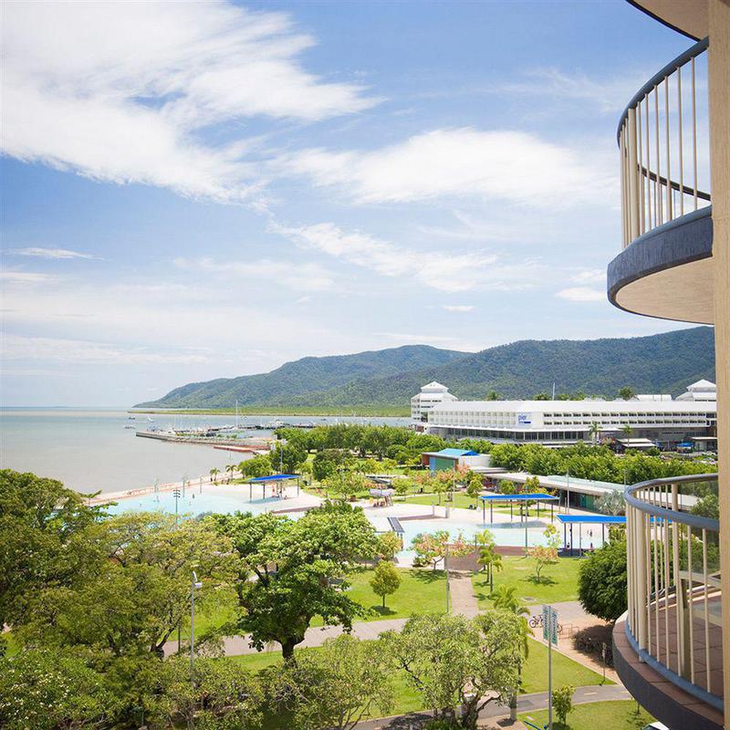 Breakfree Royal Harbour Aparthotel Cairns